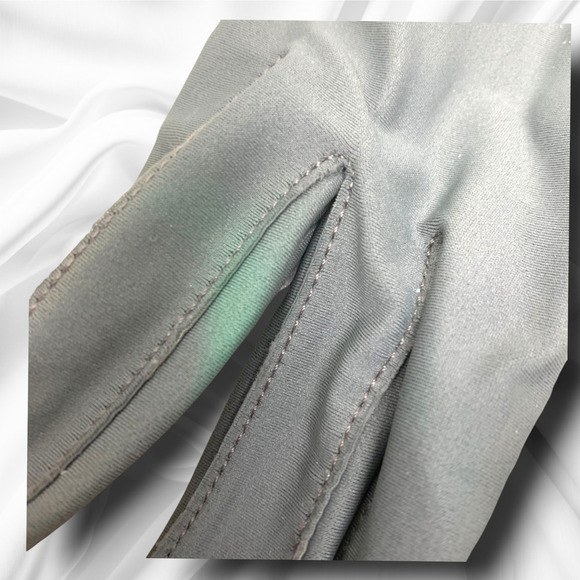 Vintage Fownes One Size Fits All Gray Stretch Nylon Spandex Driving Gloves READ - Picture 5 of 5